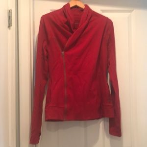 Lululemon Bhakti jacket size 12. Cranberry color.
